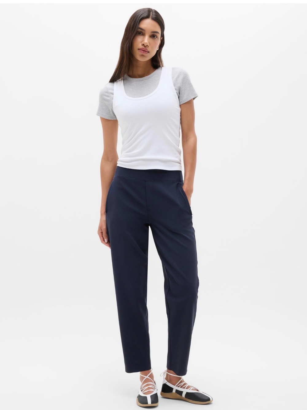 Athleta Endless High Rise Pant. Size 8